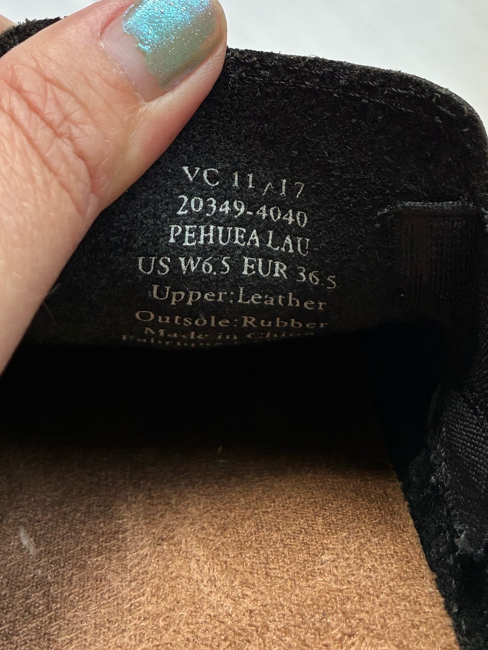 Women’s OLUKAI Shoes 6.5 - Picture 6 of 8